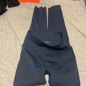 Fabletics Sculpt Knit Leggings size medium